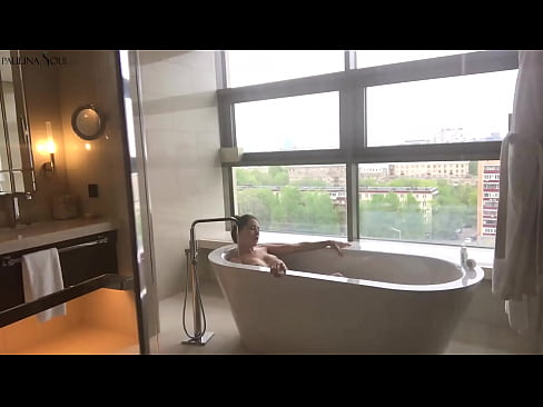 ❤️ Obrovská kočka vášnivě si honí kundu v koupelně ❌ Jen porno u cs.xxxtophd.ru ﹏